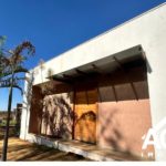 Casa á venda localizado no bairro Ouro Verde/ rua João de barro, n 25. Ouro Verde